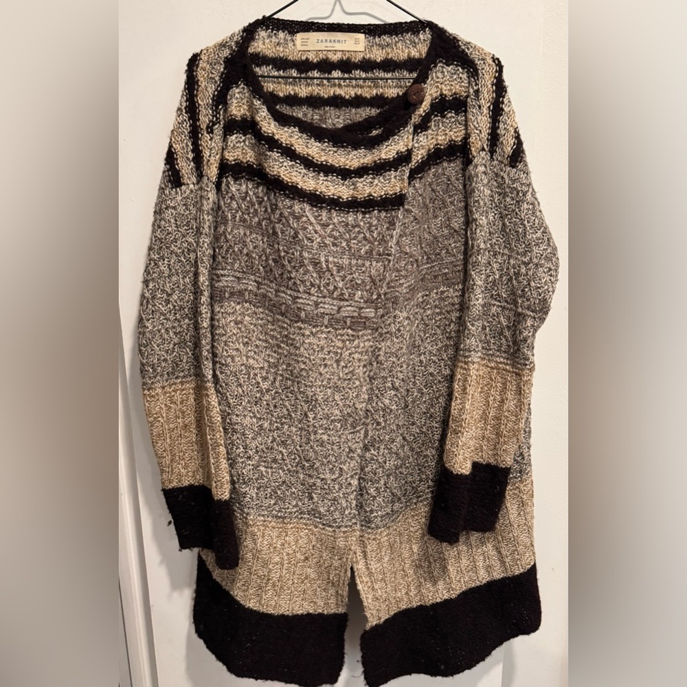 Zara Wool blend Black Gray Cream Striped Cardigan Waterfall Shacket long knit M